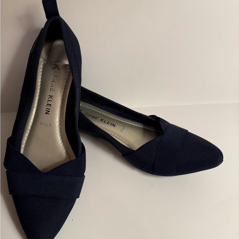 Anne Klein iFlex Flats Sz 7.5M Navy